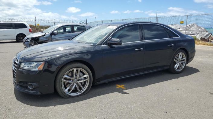 Продам Audi A8 LONG QUATTRO 2016 года в Киеве