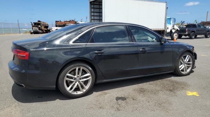 Продам Audi A8 LONG QUATTRO 2016 года в Киеве