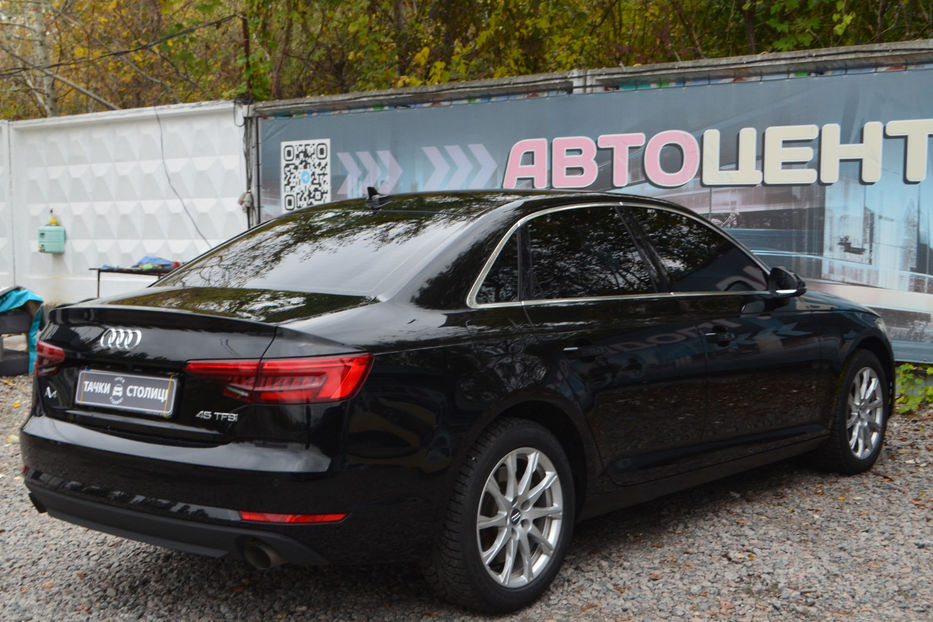 Продам Audi A4 TFSI S tronic (249 л.с.)  2016 года в Киеве