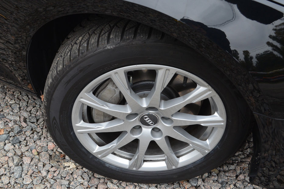 Продам Audi A4 TFSI S tronic (249 л.с.)  2016 года в Киеве