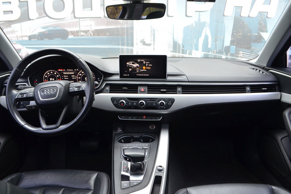 Продам Audi A4 TFSI S tronic (249 л.с.)  2016 года в Киеве