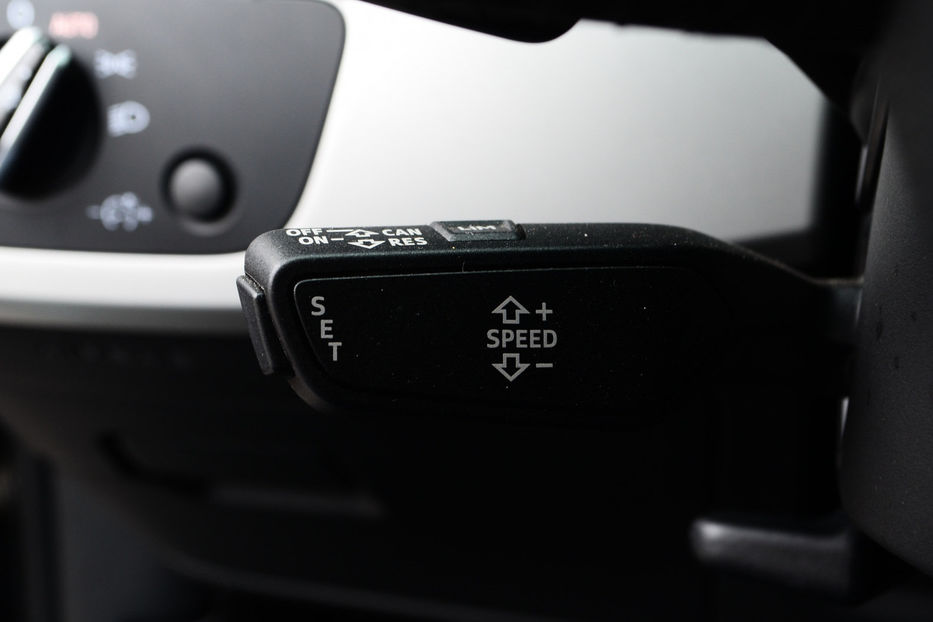 Продам Audi A4 TFSI S tronic (249 л.с.)  2016 года в Киеве