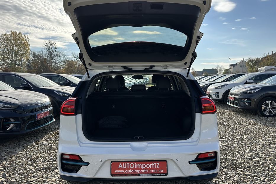 Продам Kia Niro 64кВт ЗАРЕЗЕРВОВАНО 2022 года в Львове