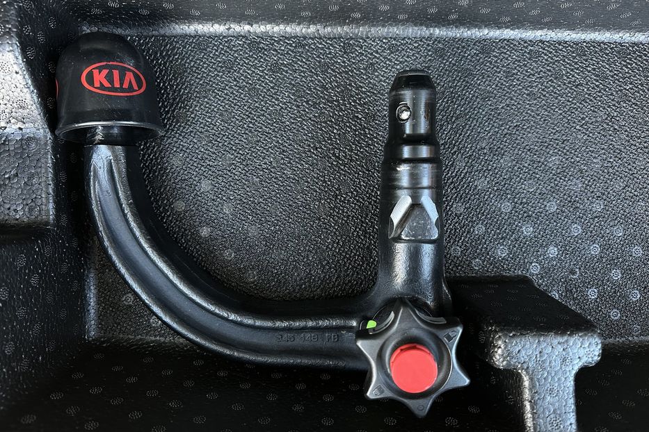 Продам Kia Niro 64кВт ЗАРЕЗЕРВОВАНО 2022 года в Львове