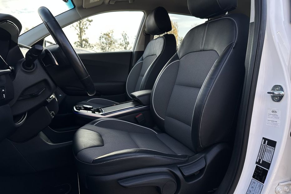 Продам Kia Niro 64кВт ЗАРЕЗЕРВОВАНО 2022 года в Львове