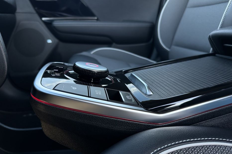 Продам Kia Niro 64кВт ЗАРЕЗЕРВОВАНО 2022 года в Львове