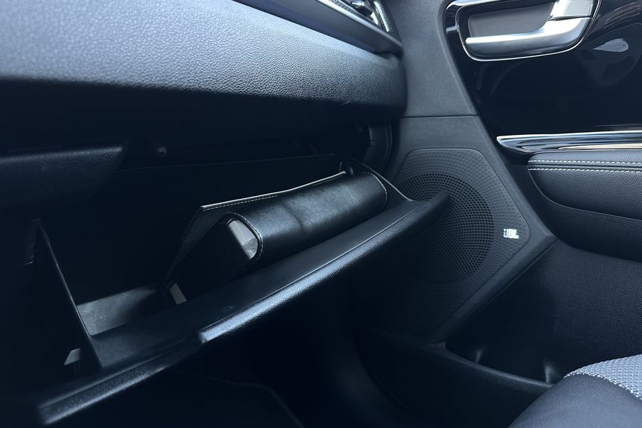 Продам Kia Niro 64кВт ЗАРЕЗЕРВОВАНО 2022 года в Львове