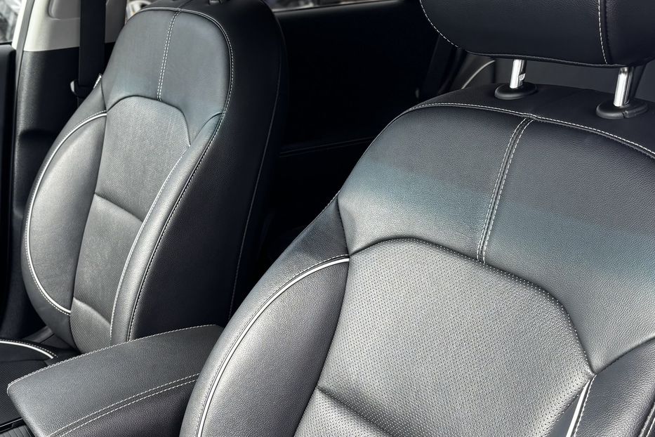 Продам Kia Niro 64 квт авто у Львові  2020 года в Львове