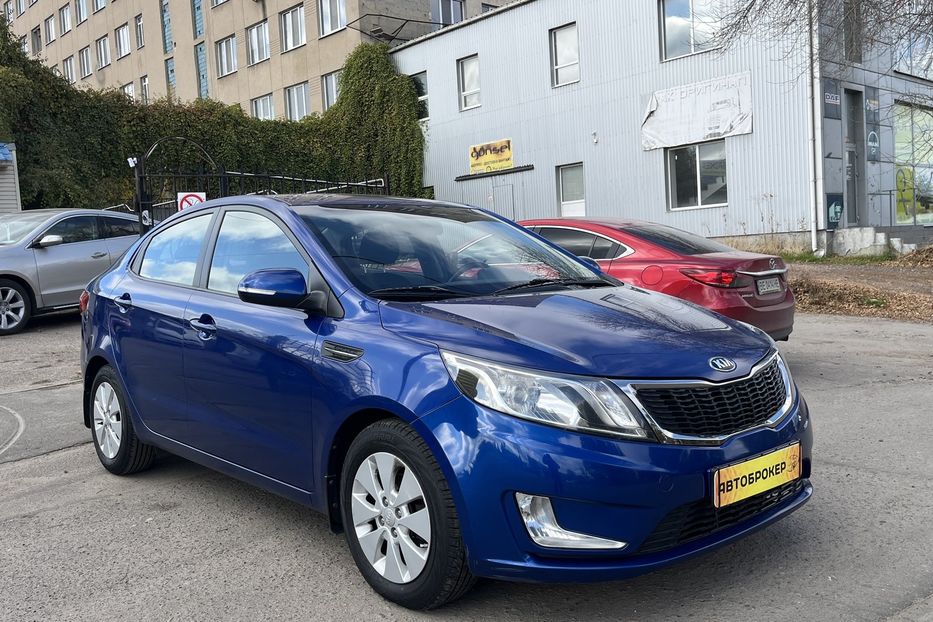 Продам Kia Rio Офіційний 2014 года в Николаеве
