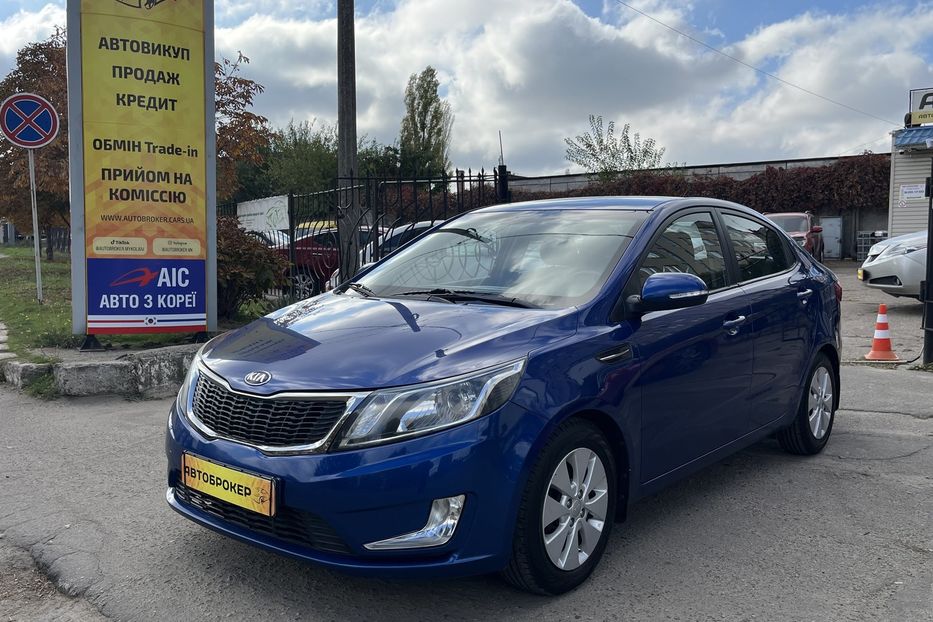 Продам Kia Rio Офіційний 2014 года в Николаеве