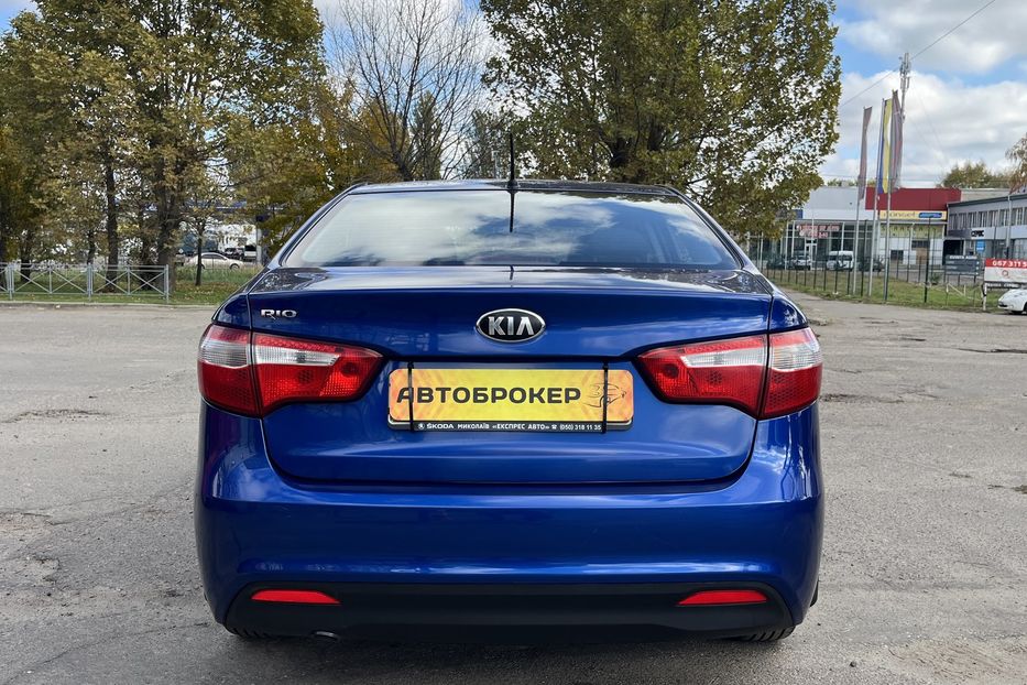 Продам Kia Rio Офіційний 2014 года в Николаеве