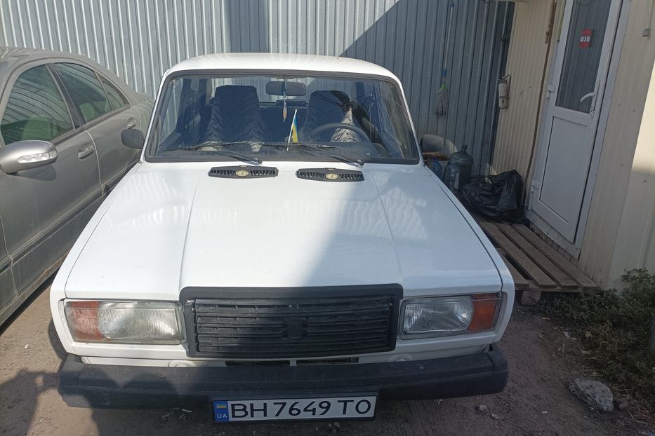 Продам ВАЗ Жигули 2107 2005 года в Одессе
