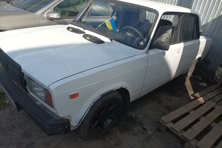 Продам ВАЗ Жигули 2107 2005 года в Одессе