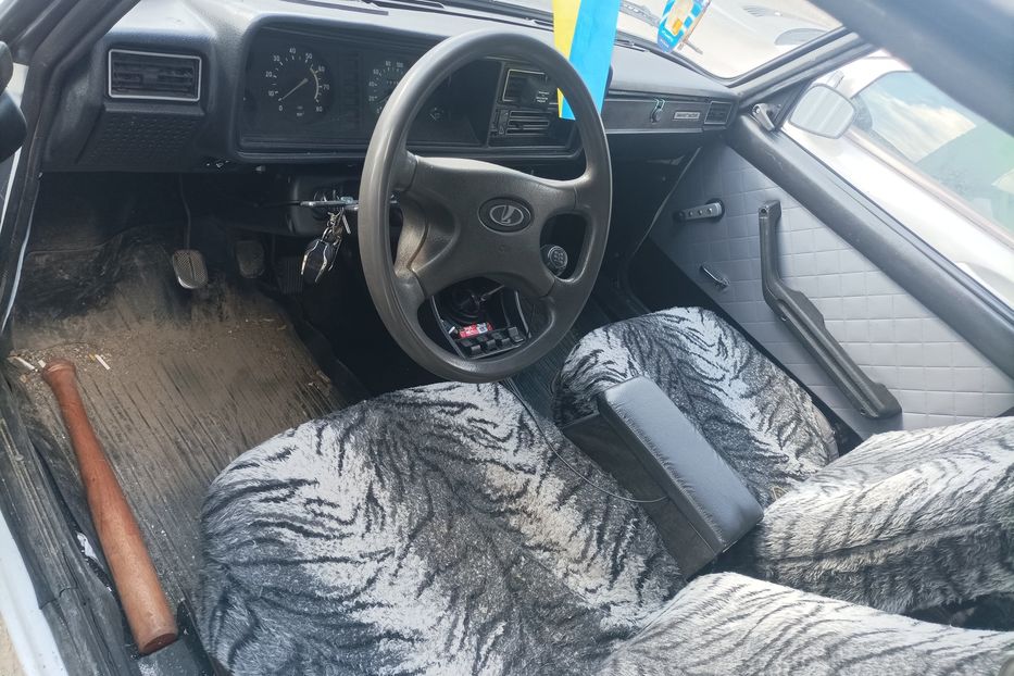 Продам ВАЗ Жигули 2107 2005 года в Одессе