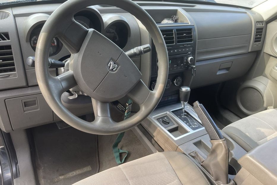 Продам Dodge Nitro 2008 года в Одессе