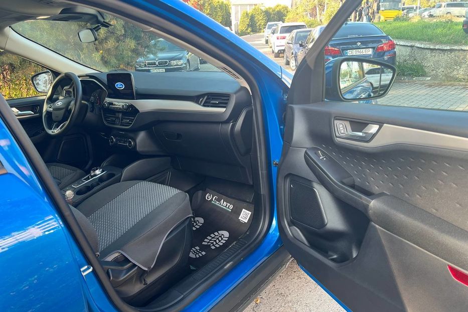 Продам Ford Escape 2020 года в Черновцах