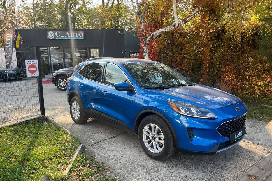 Продам Ford Escape 2020 года в Черновцах