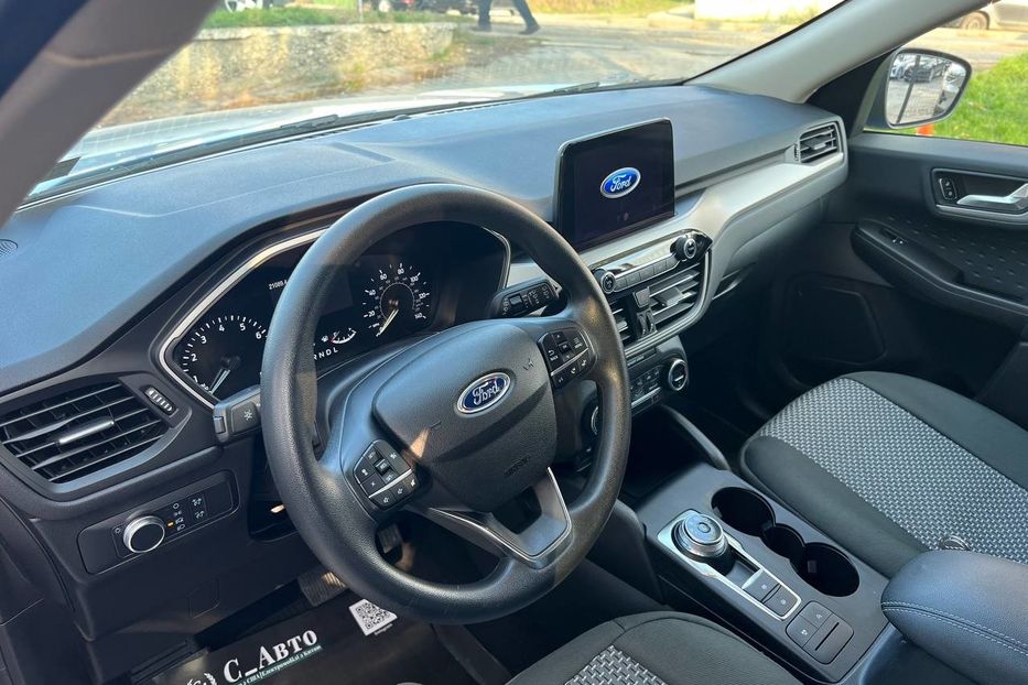 Продам Ford Escape 2020 года в Черновцах