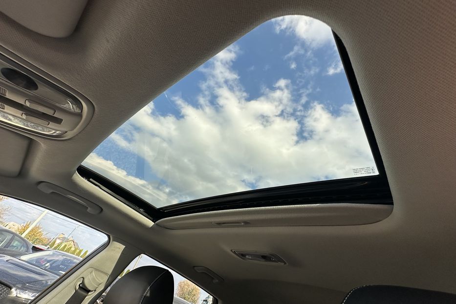 Продам Kia Niro 42 кВт Макс. комплектаціяЛюк 2022 года в Львове