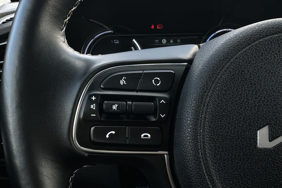 Продам Kia Niro 42 кВт Макс. комплектаціяЛюк 2022 года в Львове