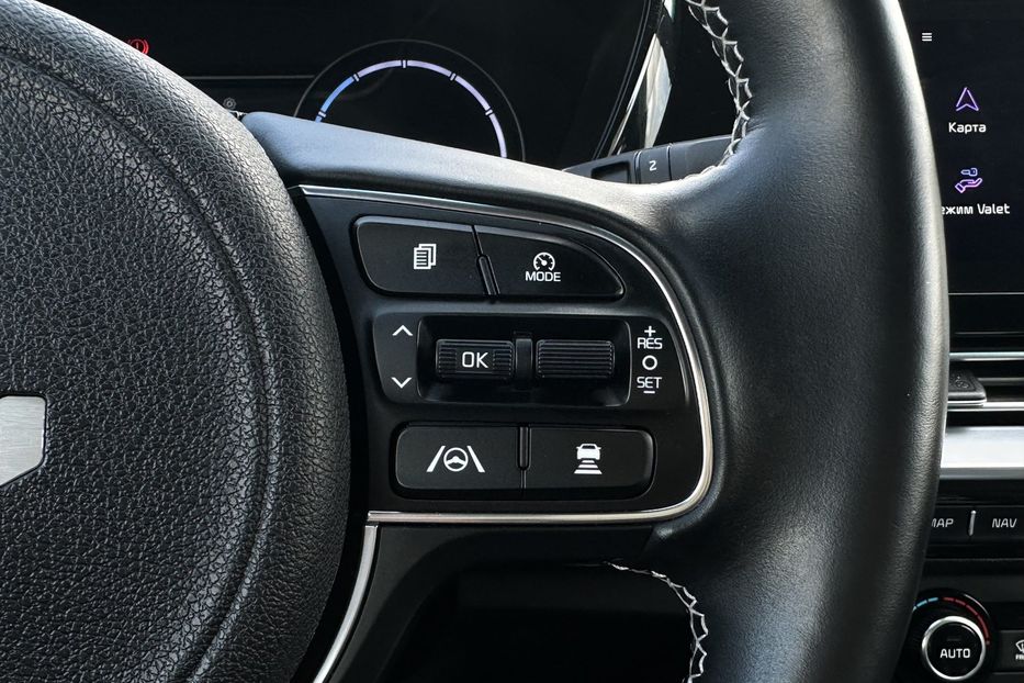 Продам Kia Niro 42 кВт Макс. комплектаціяЛюк 2022 года в Львове