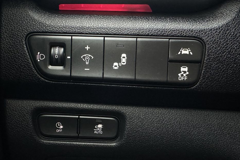 Продам Kia Niro 42 кВт Макс. комплектаціяЛюк 2022 года в Львове