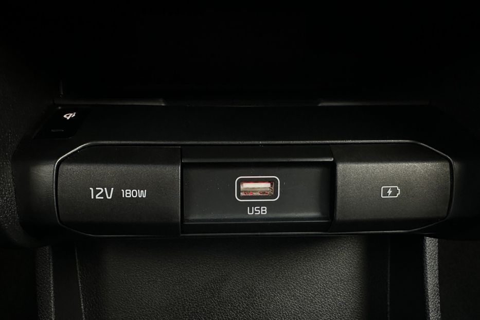 Продам Kia Niro 42 кВт Макс. комплектаціяЛюк 2022 года в Львове