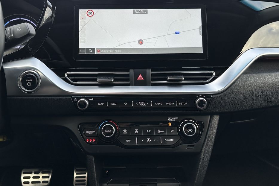 Продам Kia Niro 42 кВт Макс. комплектаціяЛюк 2022 года в Львове