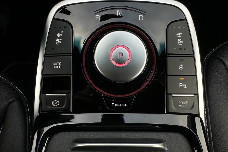 Продам Kia Niro 42 кВт Макс. комплектаціяЛюк 2022 года в Львове