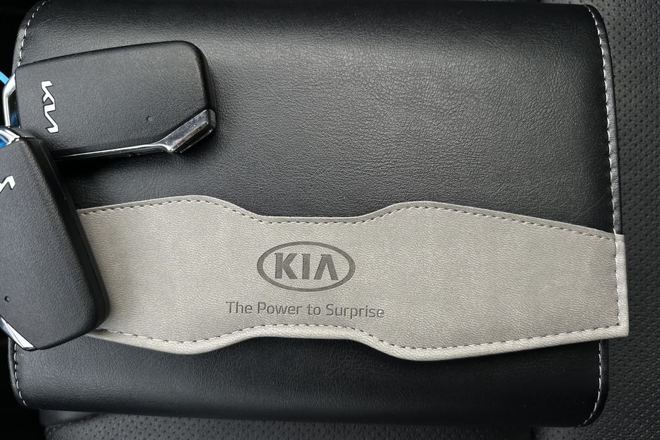 Продам Kia Niro 42 кВт Макс. комплектаціяЛюк 2022 года в Львове