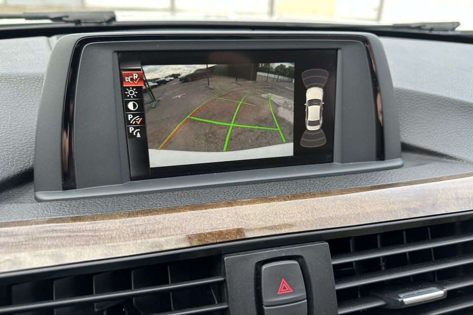 Продам BMW 320 I Steptronic 2015 года в Киеве