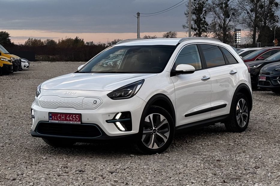 Продам Kia Niro 64 KW авто у Львові   2022 года в Львове