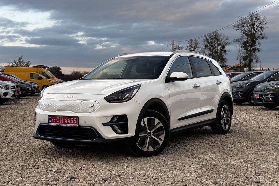 Продам Kia Niro 64 KW авто у Львові   2022 года в Львове