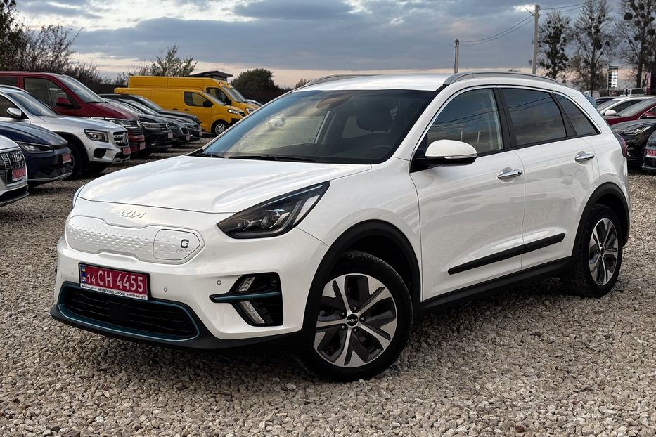 Продам Kia Niro 64 KW авто у Львові   2022 года в Львове