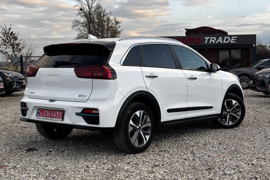 Продам Kia Niro 64 KW авто у Львові   2022 года в Львове