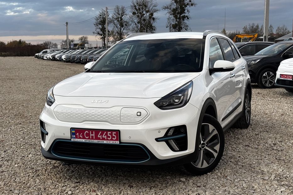 Продам Kia Niro 64 KW авто у Львові   2022 года в Львове