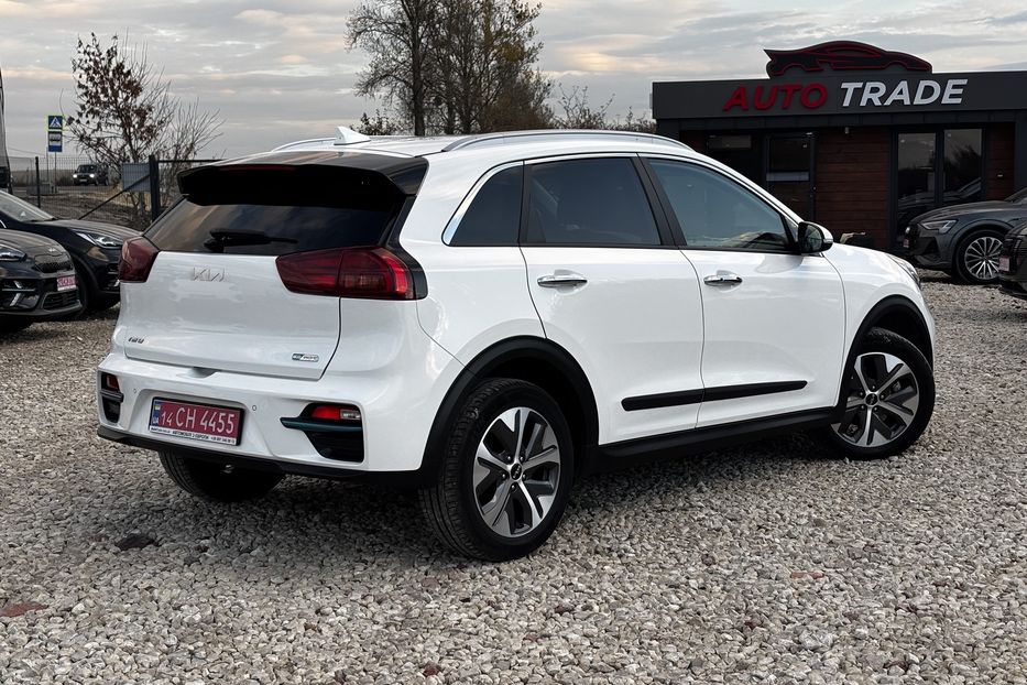 Продам Kia Niro 64 KW авто у Львові   2022 года в Львове