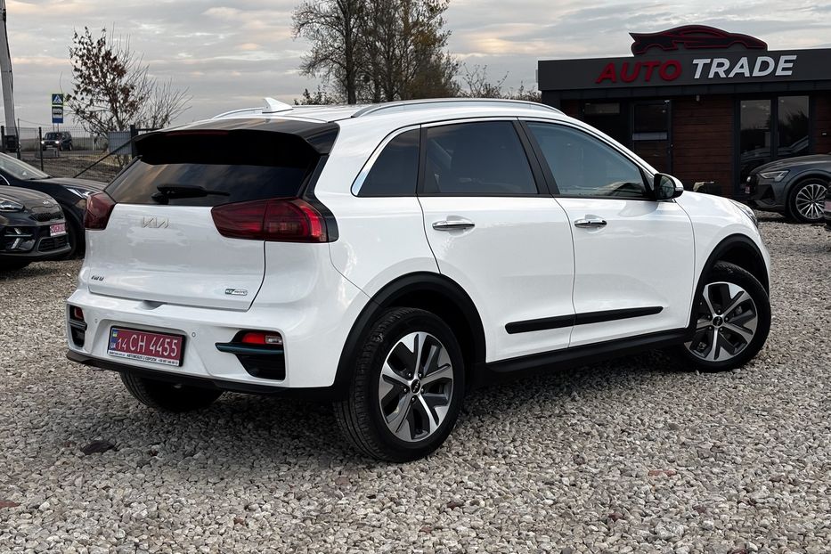 Продам Kia Niro 64 KW авто у Львові   2022 года в Львове