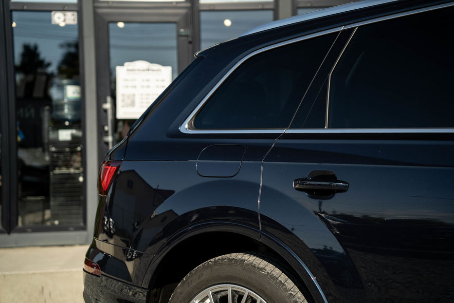 Продам Audi Q7 Premium Plus 2023 года в Черновцах