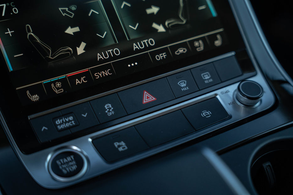 Продам Audi Q7 Premium Plus 2023 года в Черновцах