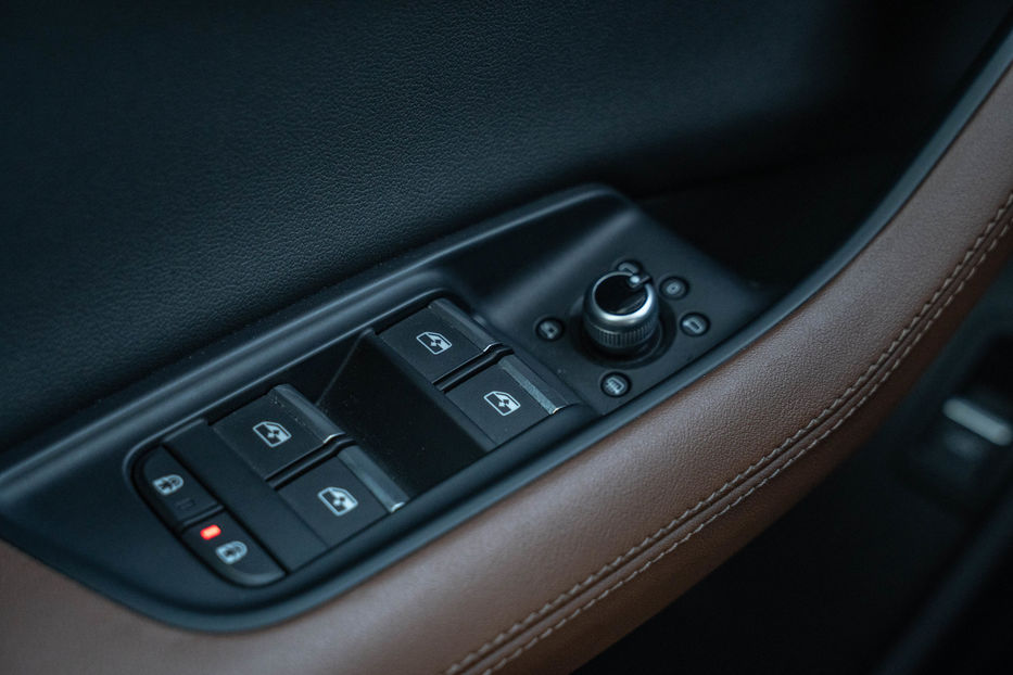 Продам Audi Q7 Premium Plus 2023 года в Черновцах