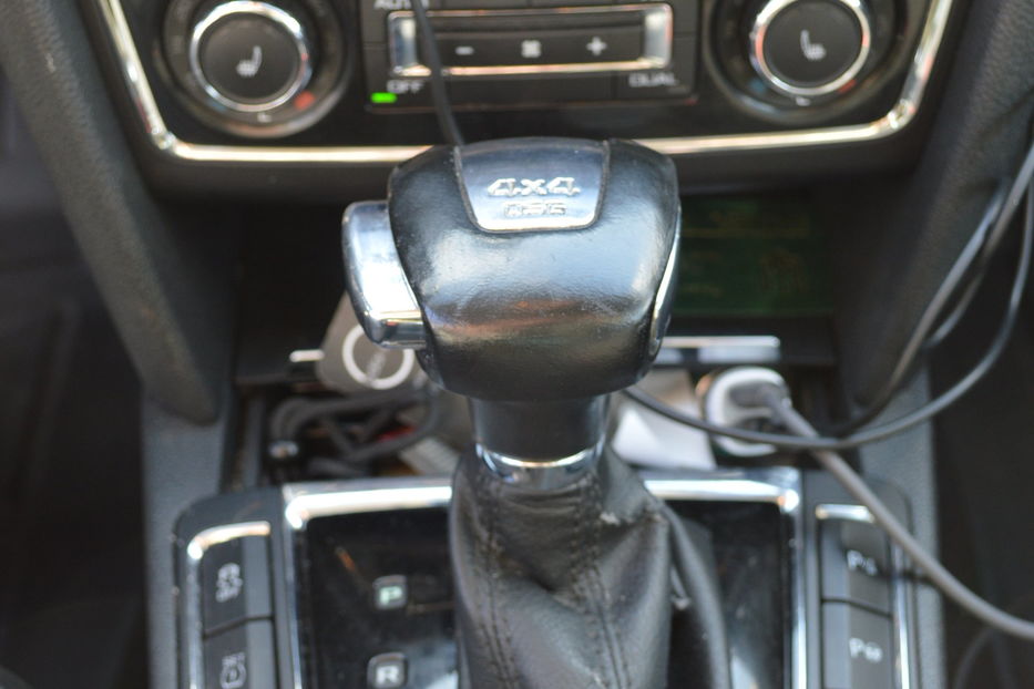 Продам Skoda Superb 4x4 TDI 2012 года в Одессе