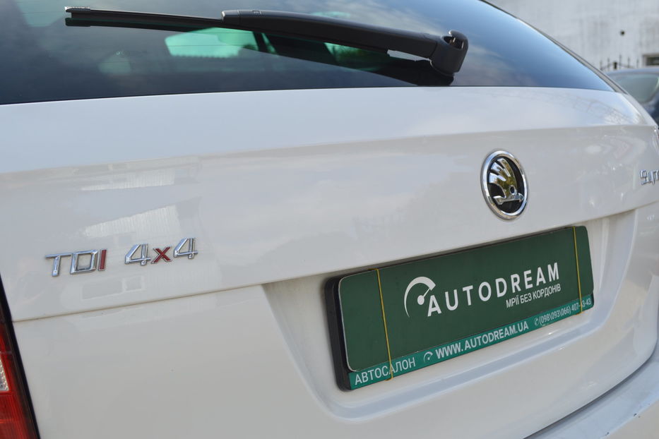 Продам Skoda Superb 4x4 TDI 2012 года в Одессе