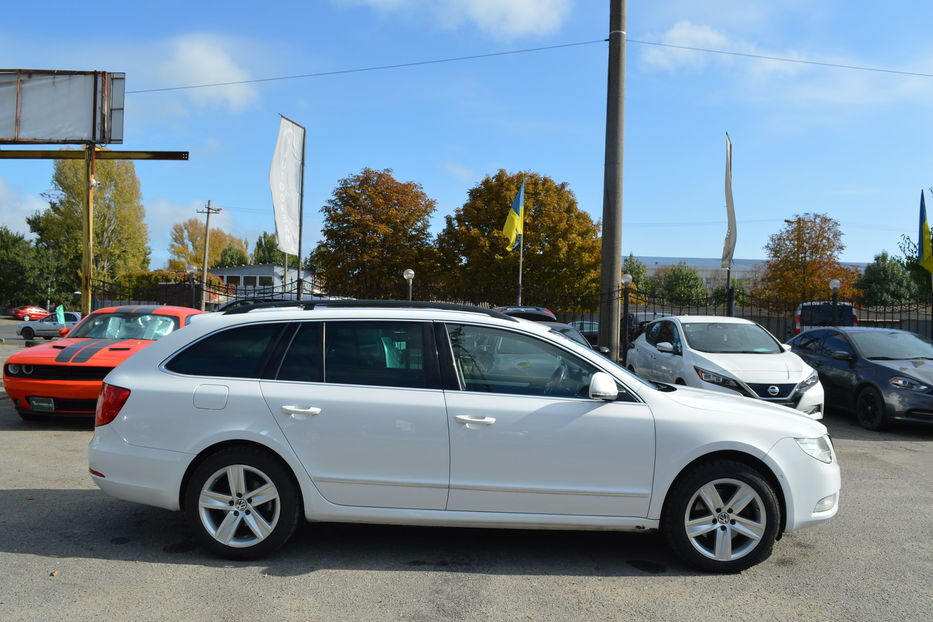 Продам Skoda Superb 4x4 TDI 2012 года в Одессе