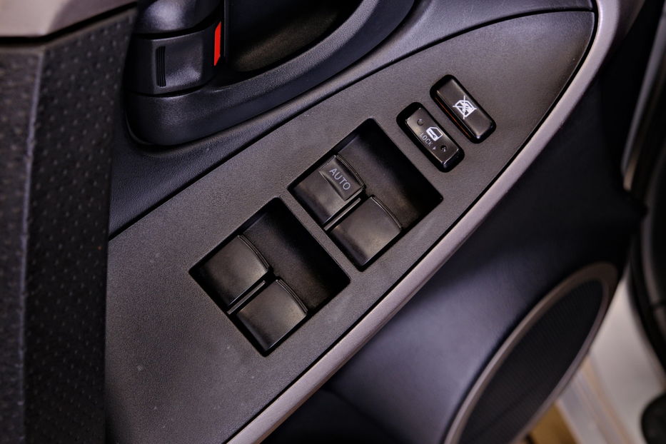 Продам Toyota Rav 4 Long 2006 года в Одессе