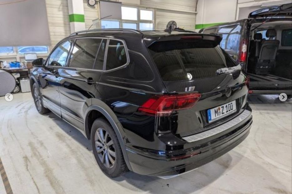 Продам Volkswagen Tiguan R Allspace 176kw 4x4 v2182 2020 года в Луцке