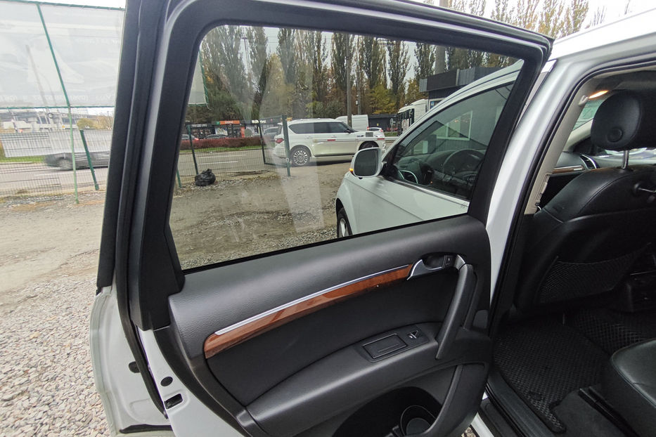 Продам Audi Q7 TDI tiptronic quattro 245 л.с 2013 года в Киеве