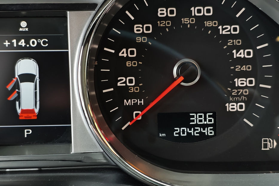 Продам Audi Q7 TDI tiptronic quattro 245 л.с 2013 года в Киеве