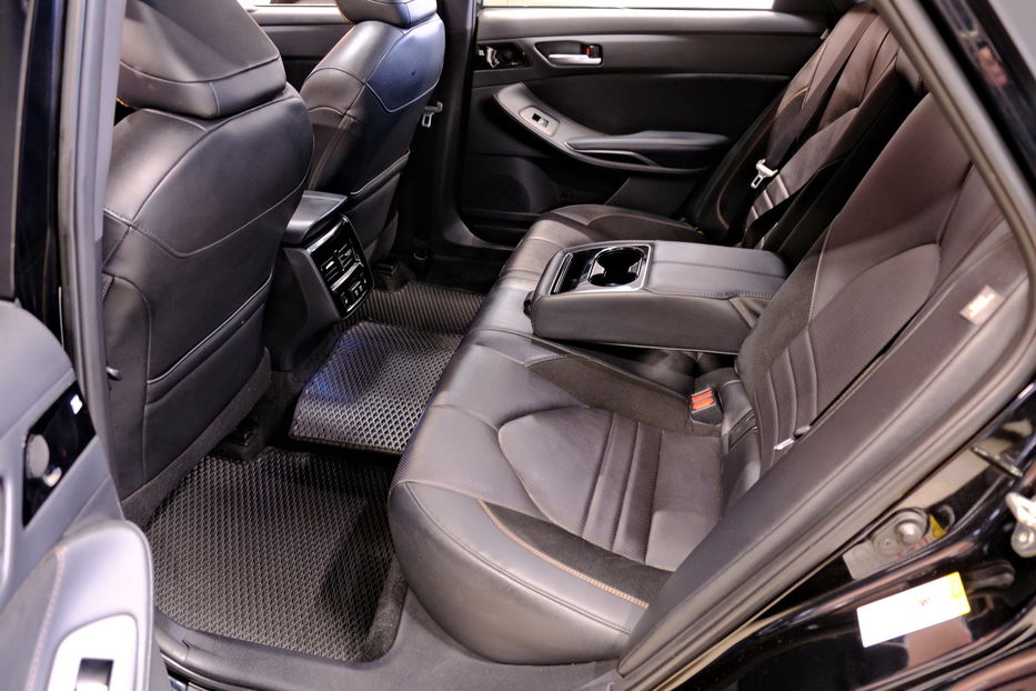 Продам Toyota Avalon 2019 года в Одессе