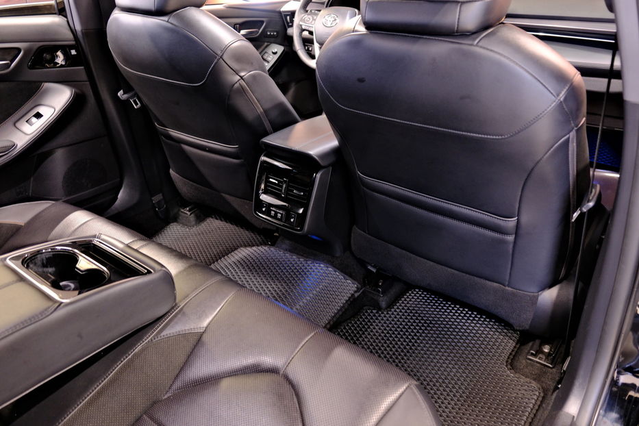 Продам Toyota Avalon 2019 года в Одессе